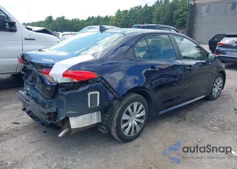 2021 Toyota Corolla Le z USA, uszkodzony, nr VIN JTDEPMAE2MJ135595